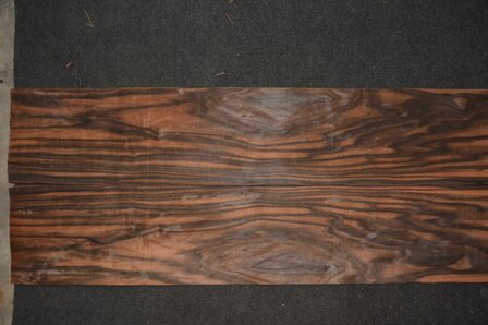 Coromandel Veneer 301 x 16-21 cm | 0.6mm | 0,5569m&sup2;