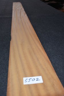 Iroko Veneer 230 x 17-20 cm | 0.6mm | 0,426 m2