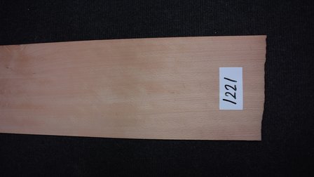 Beech Veneer 223 x 18-20 cm | 0.6mm | 0,424m&sup2;