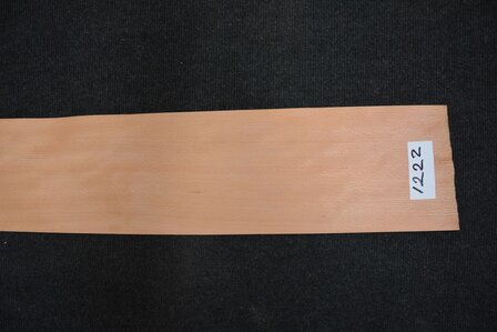 Beech Veneer 223 x 18 cm | 0.6mm | 0,401m&sup2;