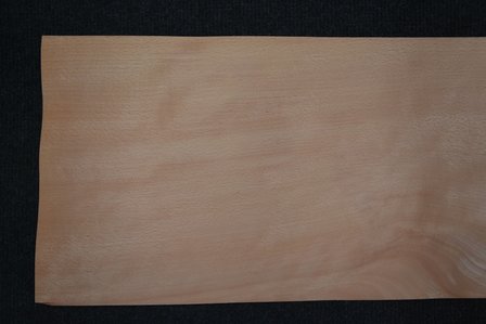 Beech Veneer  224 x 21-25 cm| 0.6mm | 0,515m&sup2;