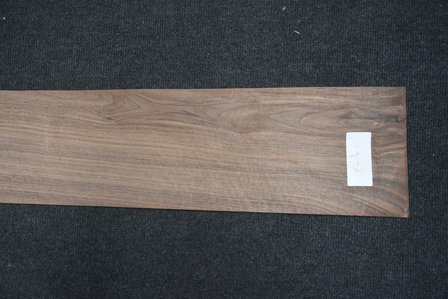 American Walnut Veneer 233 x 15-17 cm | 0.6mm | 0,370m&sup2;