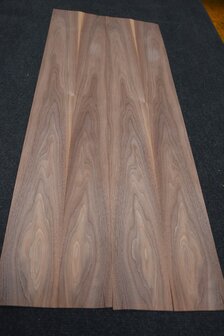 American Walnut Veneer 115 x 10-11 cm | 0.6mm | 0,121m&sup2;