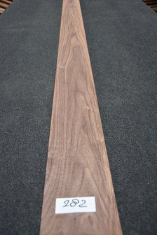 American Walnut Veneer 219 x 13-14 cm | 0.6mm | 0,296m&sup2;