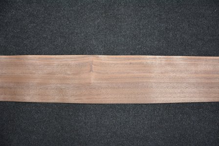 American Walnut Veneer 245 x 11cm | 0.6mm | 0,282m&sup2;