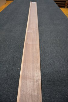 American Walnut Veneer 210 x 14-11 cm | 0.6mm |0,263m&sup2;