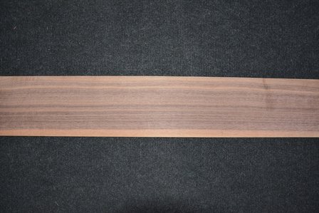American Walnut Veneer 235 x 11-12 cm | 0.6mm | 0,270m&sup2;
