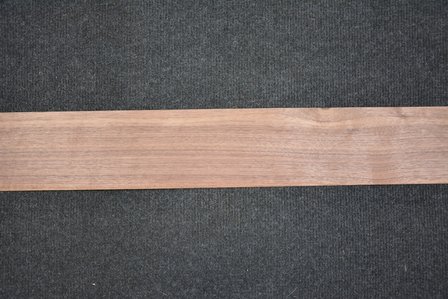 American Walnut Veneer 235 x 9-10 cm | 0.6mm | 0,223m&sup2;