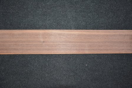 American Walnut Veneer 235 x 9-10 cm | 0.6mm | 0,223m&sup2;