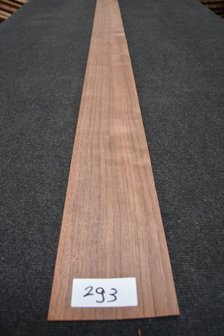 American Walnut Veneer 225 x 13 cm | 0.6mm | 0,292m&sup2;