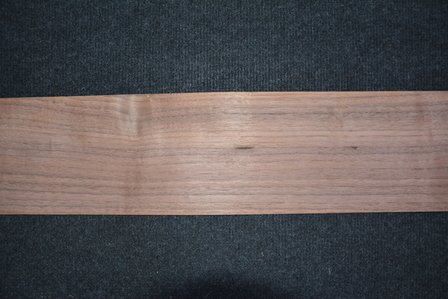 American Walnut Veneer 225 x 13 cm | 0.6mm | 0,292m&sup2;