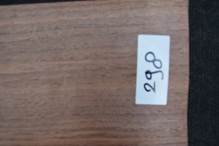 American Walnut Veneer 200 x 12-16 cm | 0.6mm | 0,322m&sup2;