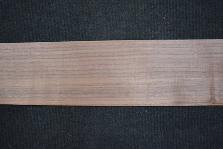 American Walnut Veneer 200 x 12-16 cm | 0.6mm | 0,322m&sup2;