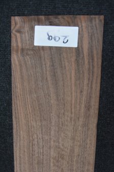 American Walnut Veneer 210 x 13-16 cm | 0.6mm | 0,304m&sup2;