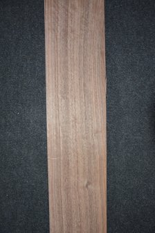 American Walnut Veneer 210 x 13-16 cm | 0.6mm | 0,304m&sup2;
