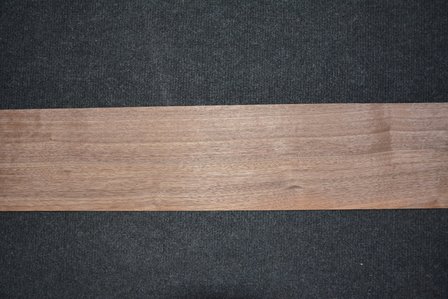 American Walnut Veneer 210 x 13-16 cm | 0.6mm | 0,304m&sup2;