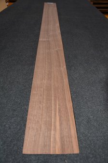 American Walnut Veneer 210 x 13-16 cm | 0.6mm | 0,304m&sup2;