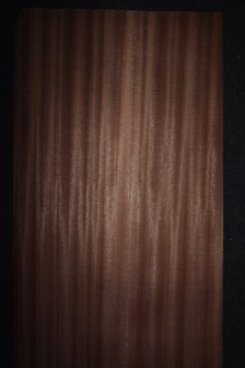 Sipo Mahogany Veneer 218 x 34 cm | 0.6mm | 0,741m&sup2;