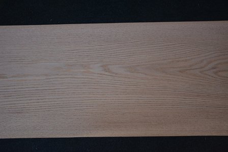 American Oak Veneer 262 x 38-43 cm | 0.6mm | 1,061m&sup2;