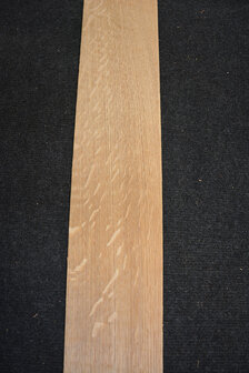 European oak Veneer 213 x 11-12 cm | 0.6mm | Kwartiers | 0,245m&sup2;