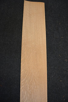 European oak Veneer 213 x 11-12 cm | 0.6mm | Kwartiers | 0,245m&sup2;
