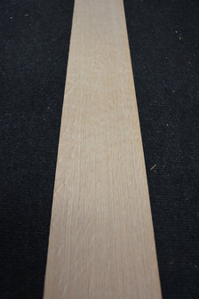 European oak Veneer 209 x 11-12 cm | 0.6mm | Kwartiers | 0,244m&sup2;