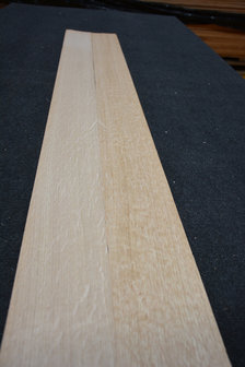 European oak Veneer 209 x 11-12 cm | 0.6mm | Kwartiers | 0,244m&sup2;