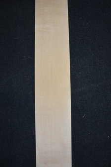 Maple Veneer 225 x 15-19cm | 0.6mm | 0,382m&sup2;