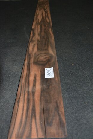 Coromandel Veneer 301 x 16-21 cm | 0.6mm | 0,5569m²