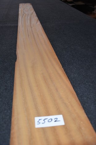 Iroko Veneer 230 x 17-20 cm | 0.6mm | 0,426 m2