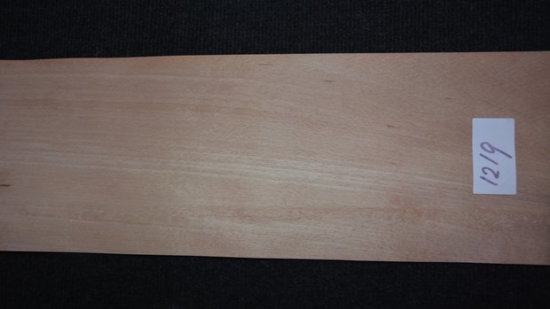 Beech Veneer 215 x 20 cm | 0.6mm | 0,430m²