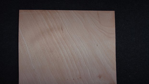 Beech Veneer 215 x 20 cm | 0.6mm | 0,430m²