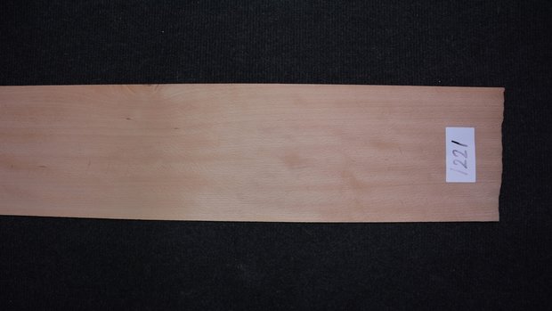 Beech Veneer 223 x 18-20 cm | 0.6mm | 0,424m²