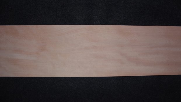 Beech Veneer 223 x 18-20 cm | 0.6mm | 0,424m²