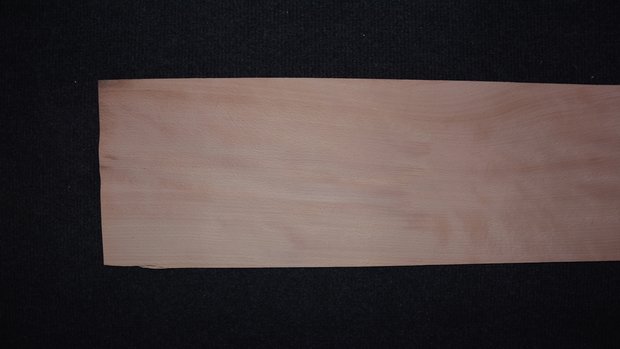 Beech Veneer 223 x 18-20 cm | 0.6mm | 0,424m²