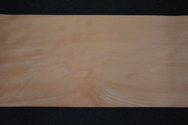 Beech Veneer  224 x 21-25 cm| 0.6mm | 0,515m²