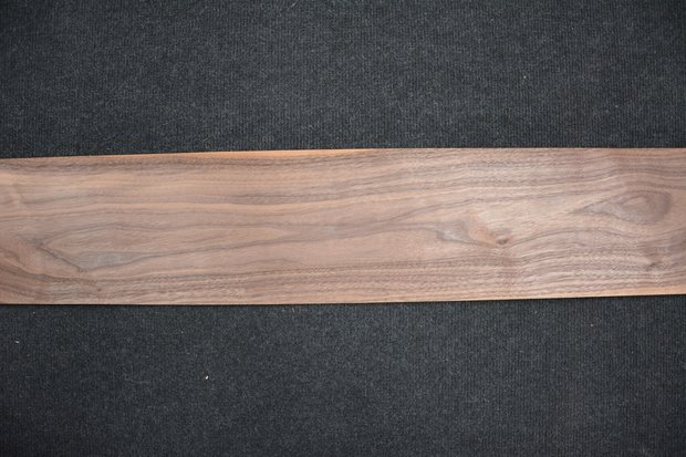French Walnut Moiree Veneer 275 x 58 cm  | 1,595 m2 | 0.8mm | XXL Excellent