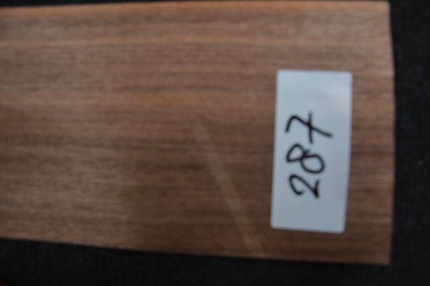 American Walnut Veneer 245 x 11cm | 0.6mm | 0,282m²
