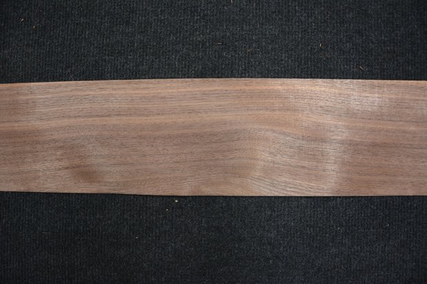 American Walnut Veneer 245 x 11cm | 0.6mm | 0,282m²