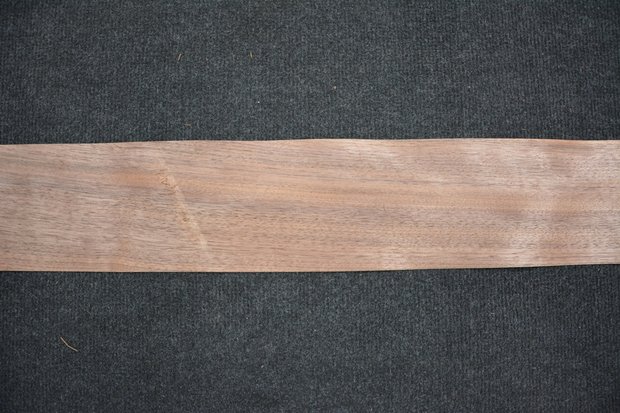 American Walnut Veneer 245 x 11cm | 0.6mm | 0,282m²