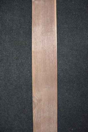 American Walnut Veneer 242 x 11 cm | 0.6mm | 0,266m²