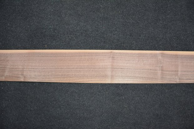 American Walnut Veneer 210 x 14-11 cm | 0.6mm |0,263m²