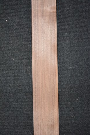 American Walnut Veneer 235 x 11-13 cm | 0.6mm | 0,276m²