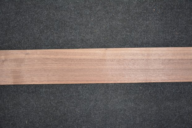 American Walnut Veneer 235 x 9-10 cm | 0.6mm | 0,223m²
