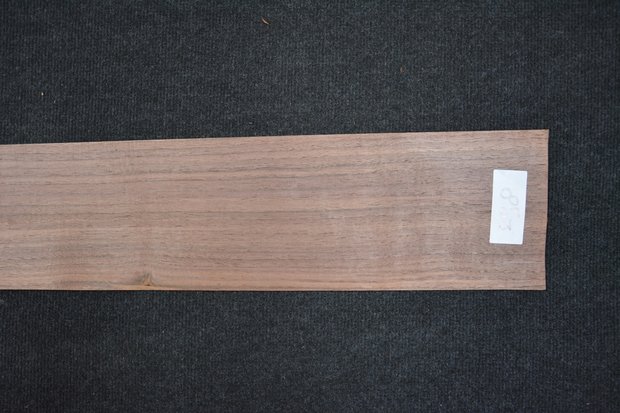 American Walnut Veneer 200 x 12-16 cm | 0.6mm | 0,322m²