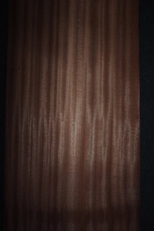 Sipo Mahogany Veneer 218 x 34 cm | 0.6mm | 0,741m²