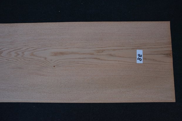 American Oak Veneer 255 x 40-46 cm | 0.6mm | 1,097m²