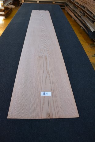 American Oak Veneer 255 x 40-46 cm | 0.6mm | 1,097m²