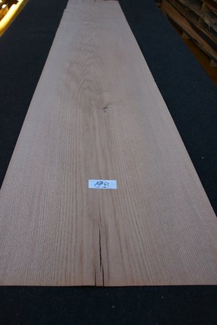American Oak Veneer 255 x 42-55 cm | 0.6mm | 1,237m²