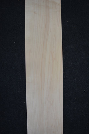 Maple Veneer 215 x 20-21cm | 0.6mm | 0,462m²